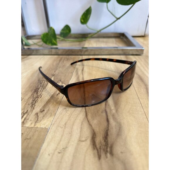 Tortoiseshell Rectangle Sunglasses - Picture 1 of 10
